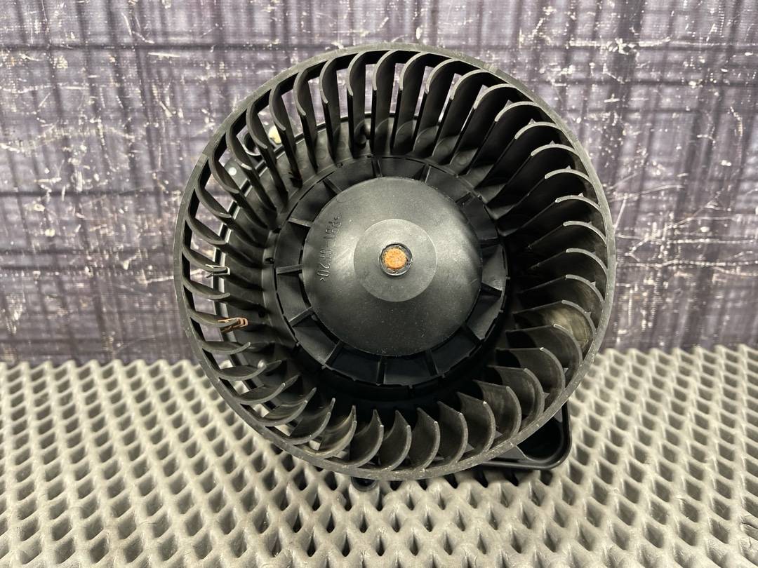 Мотор печки, 2560 рублей, Красноярск