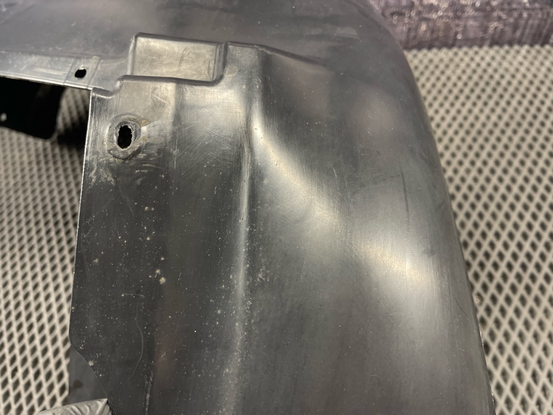 Подкрылок, 3660 рублей, Красноярск