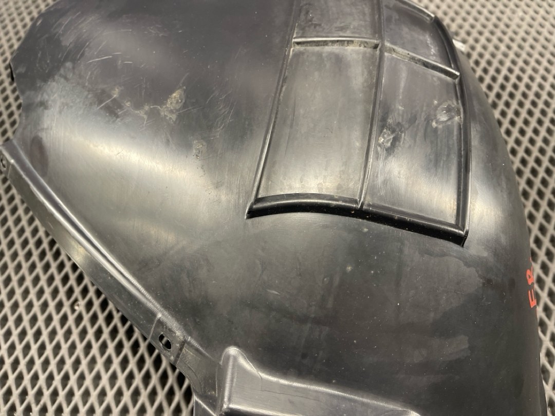 Подкрылок, 3660 рублей, Красноярск