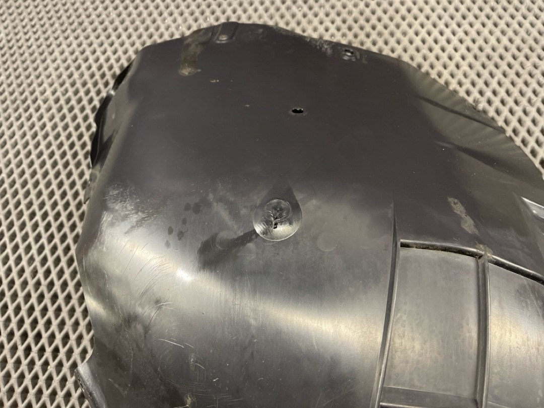 Подкрылок, 3660 рублей, Красноярск