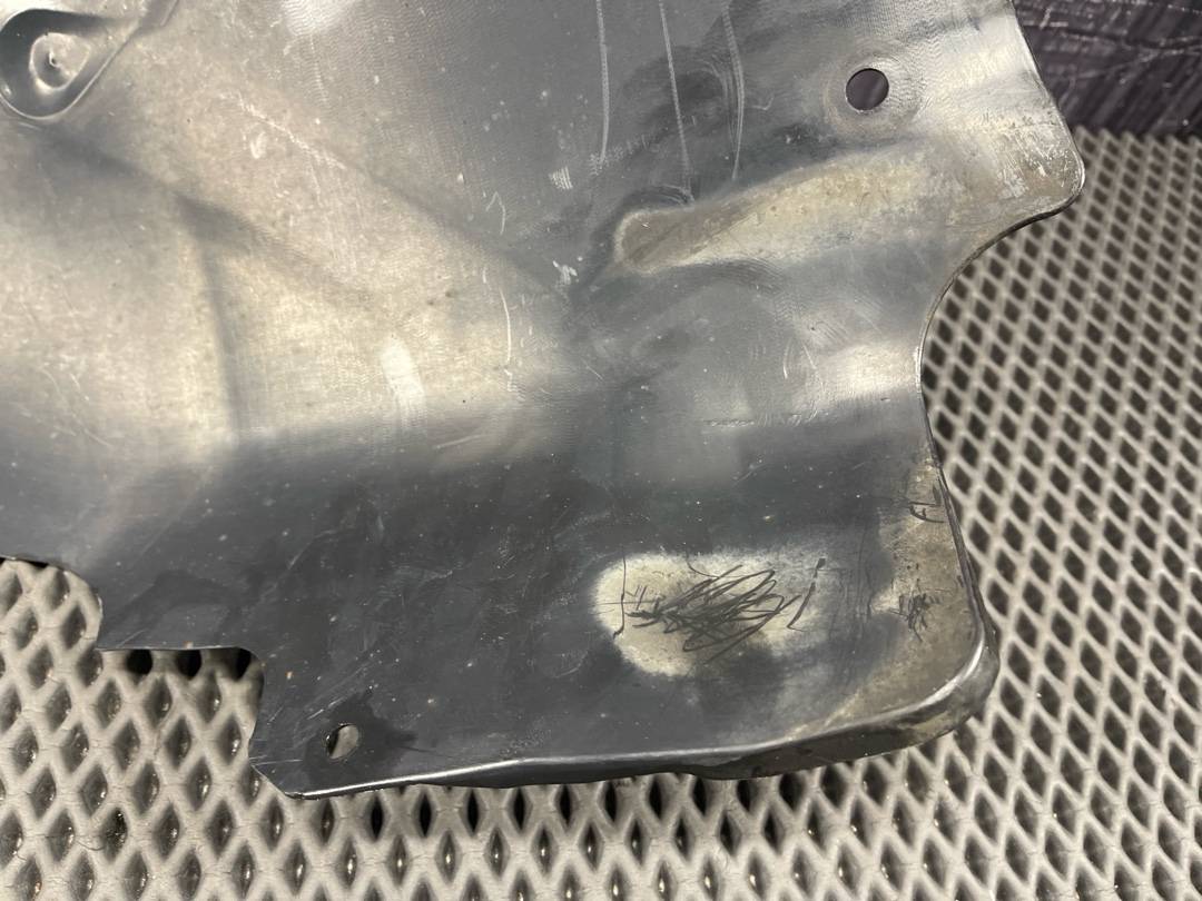 Подкрылок, 3660 рублей, Красноярск