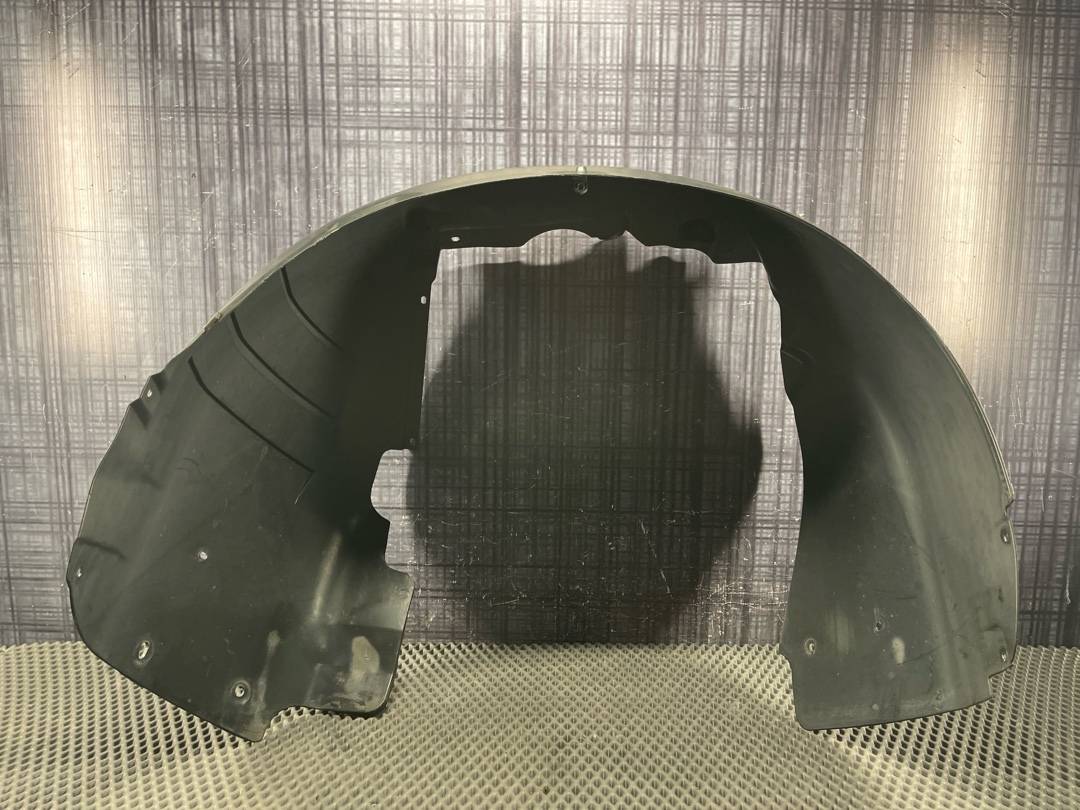 Подкрылок, 3660 рублей, Красноярск