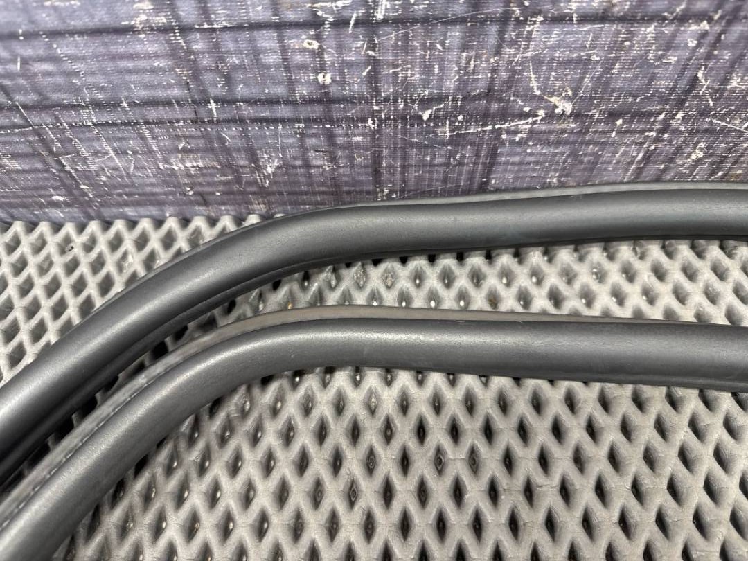 Уплотнитель крышки багажника, 1860 рублей, Красноярск