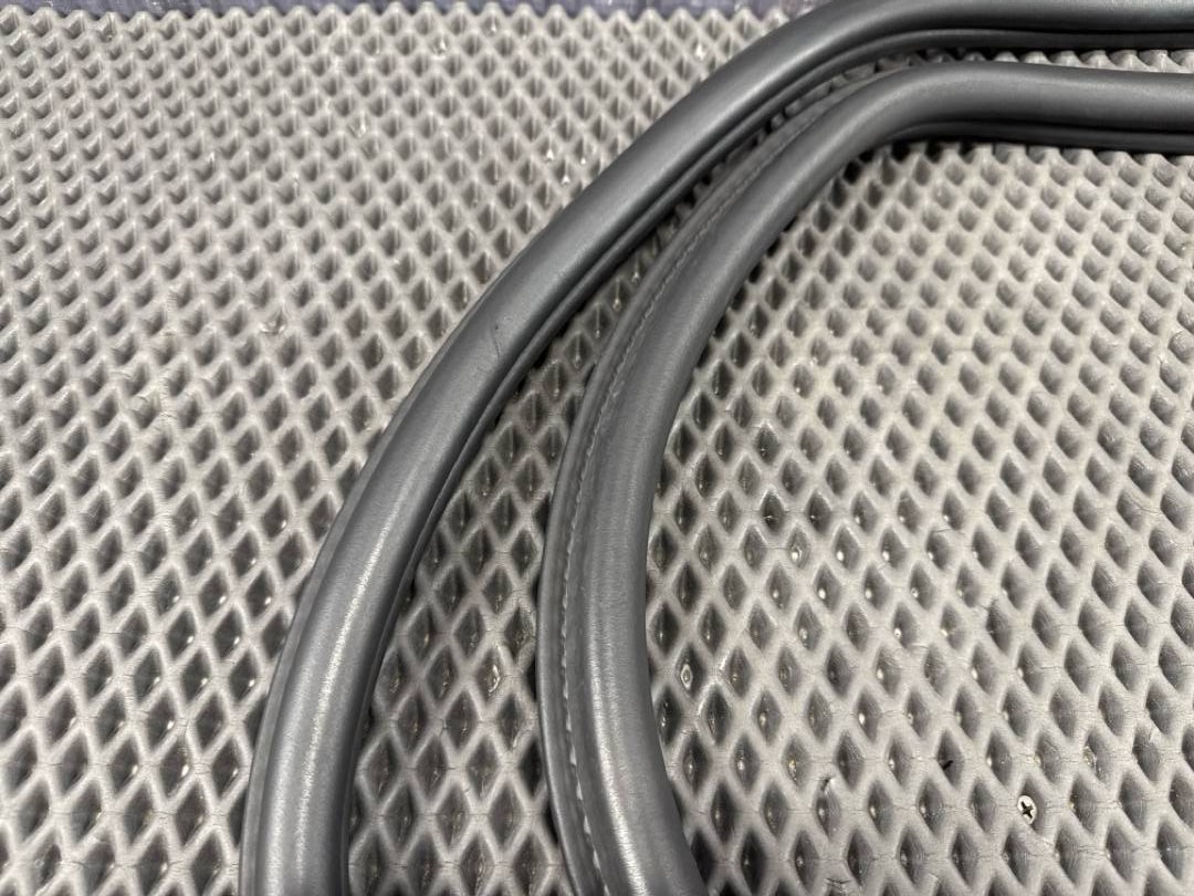 Уплотнитель крышки багажника, 1860 рублей, Красноярск