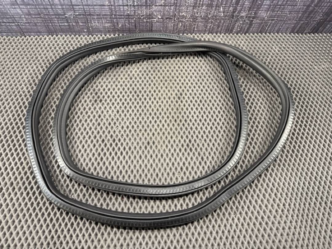 Уплотнитель крышки багажника, 1860 рублей, Красноярск