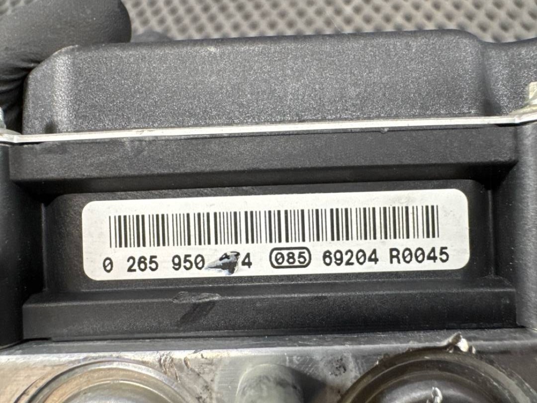 Блок ABS, 7040 рублей, Красноярск