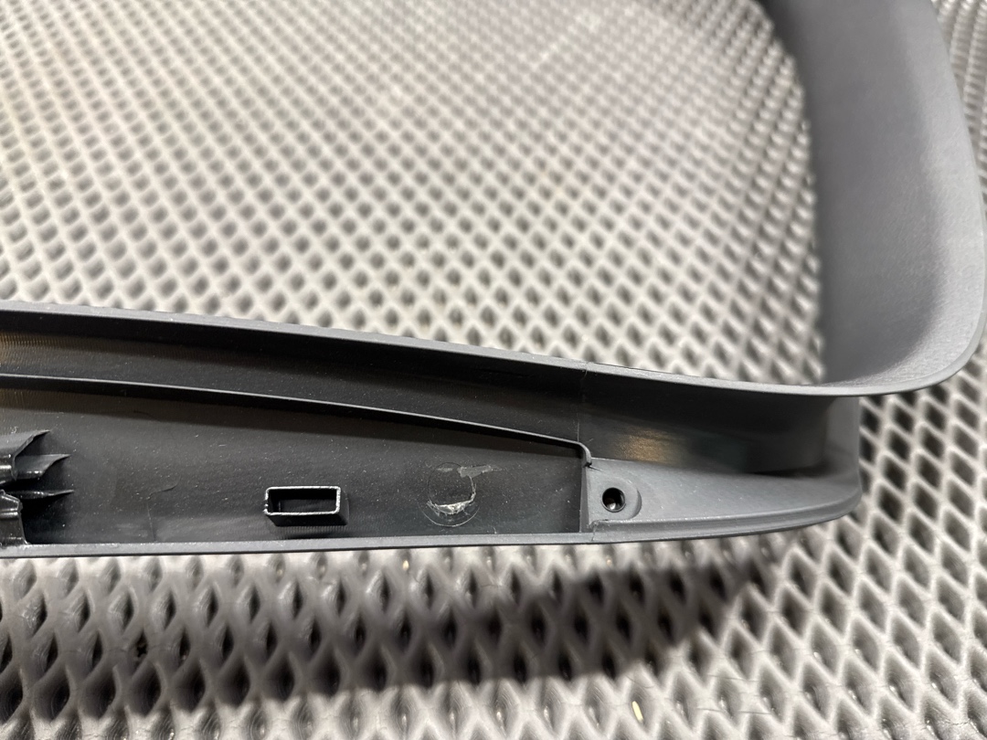 Обшивка крышки багажника, 730 рублей, Красноярск