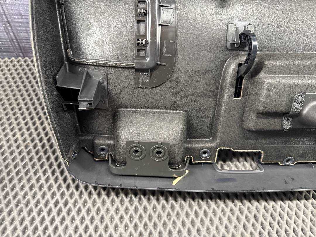 Обшивка крышки багажника, 2260 рублей, Красноярск