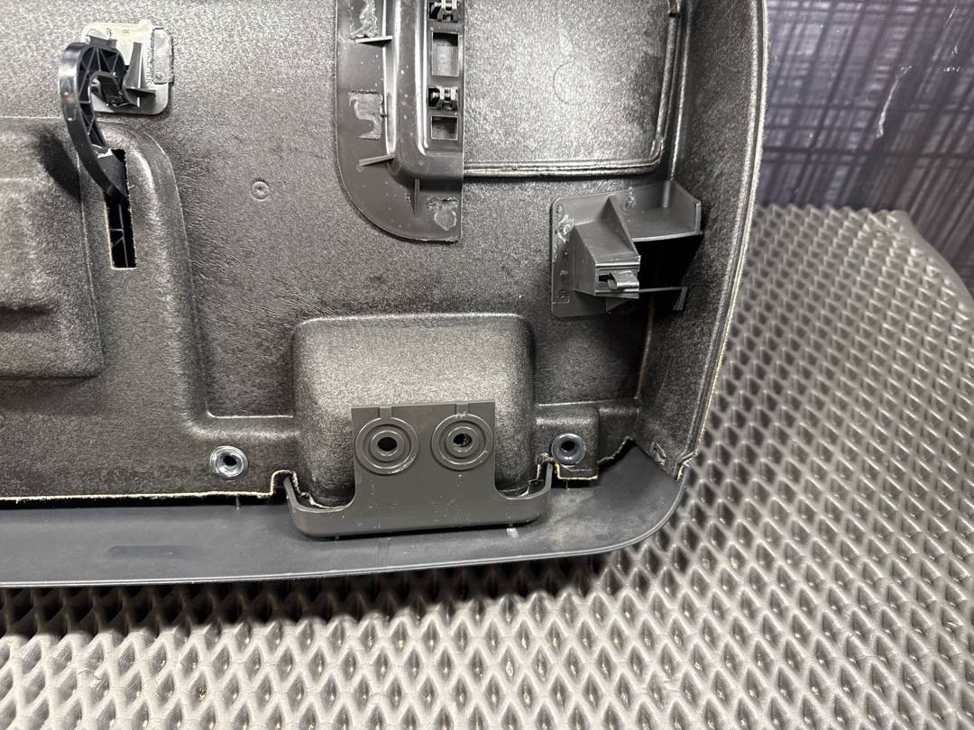 Обшивка крышки багажника, 2260 рублей, Красноярск