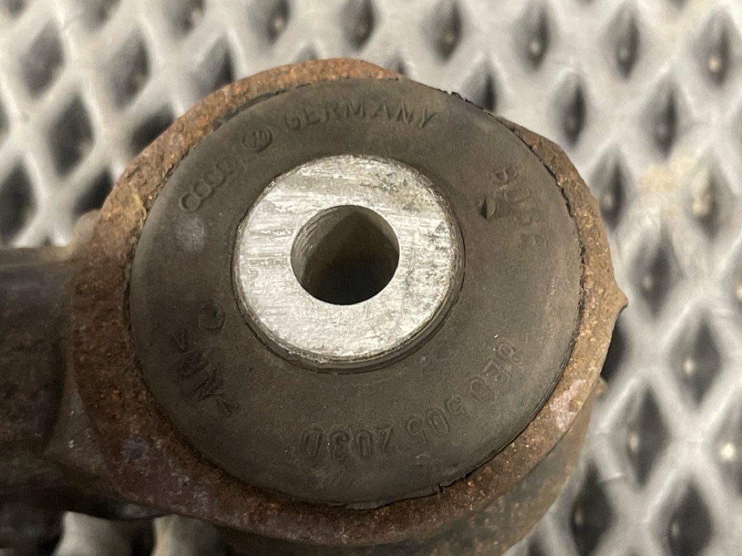 Поворотный кулак, 3820 рублей, Красноярск