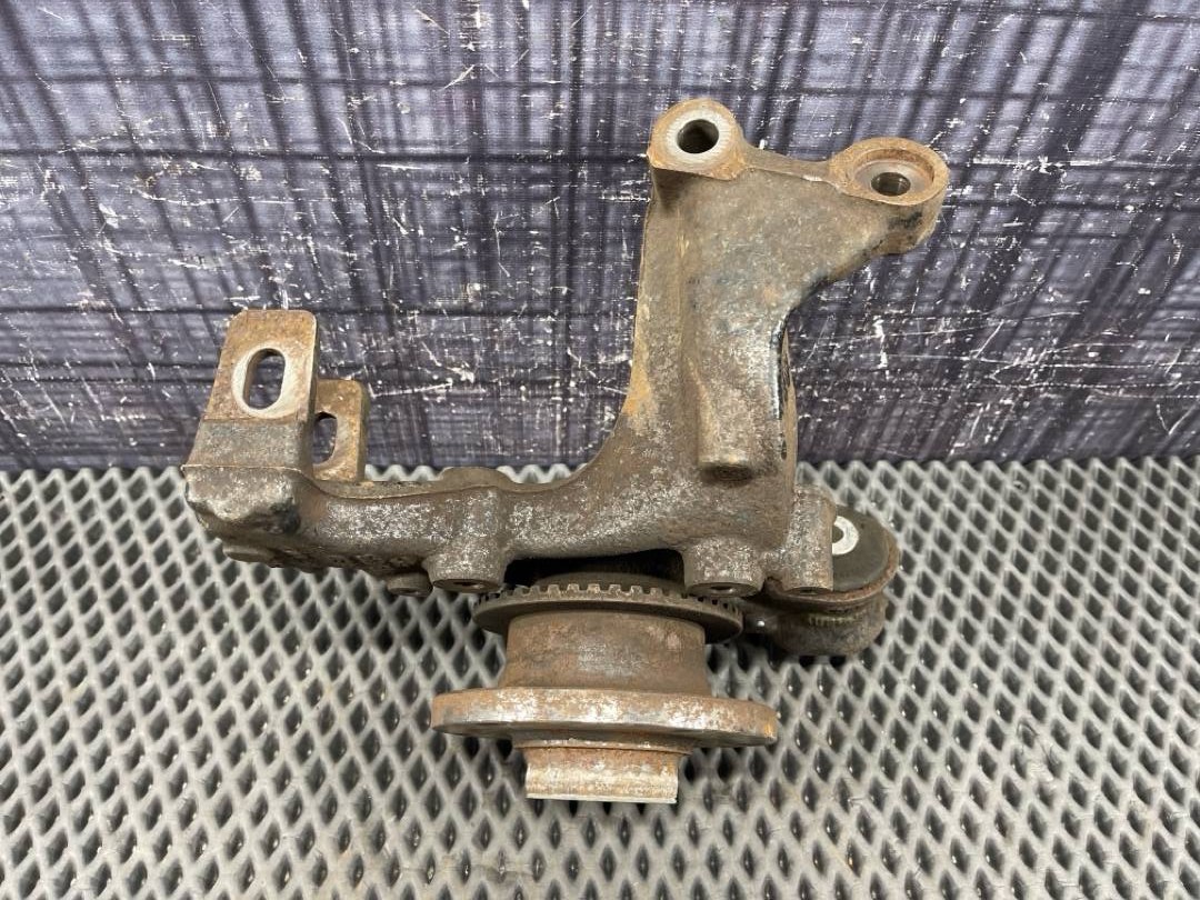 Поворотный кулак, 3820 рублей, Красноярск