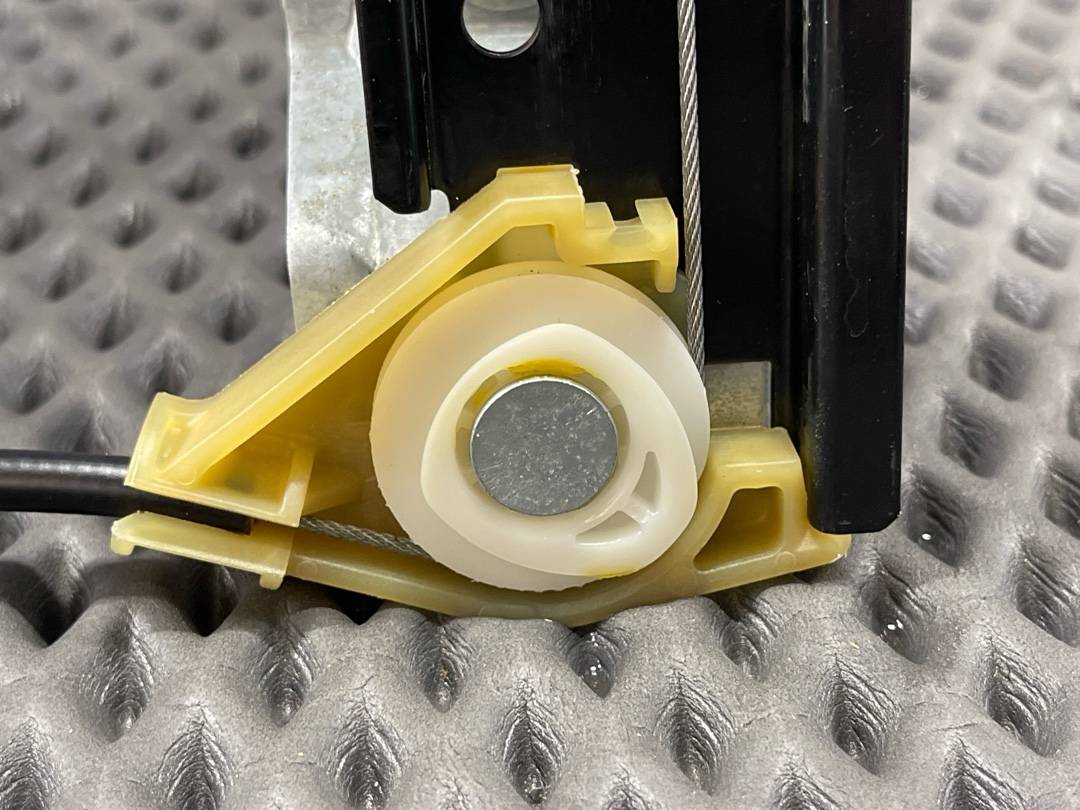 Стеклоподъемник, 2240 рублей, Красноярск