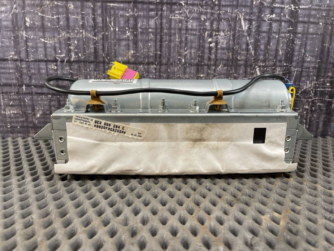 Подушка безопасности, 912 рублей, Красноярск