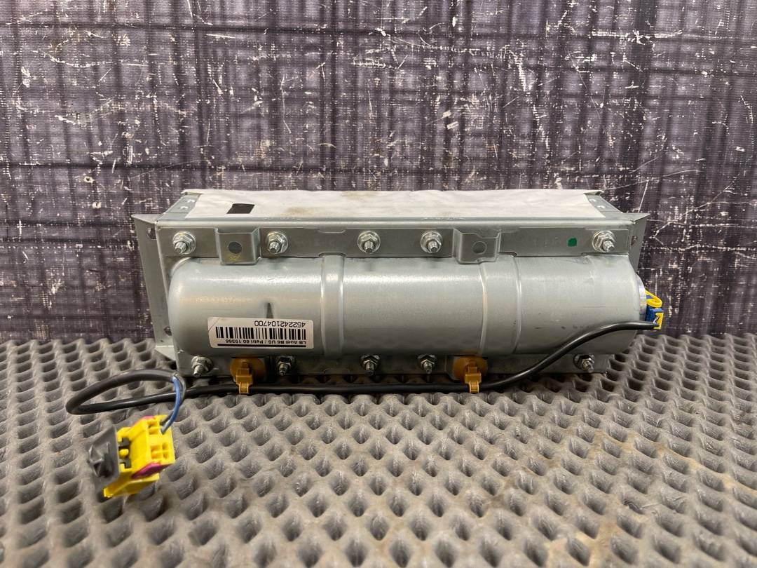 Подушка безопасности, 912 рублей, Красноярск