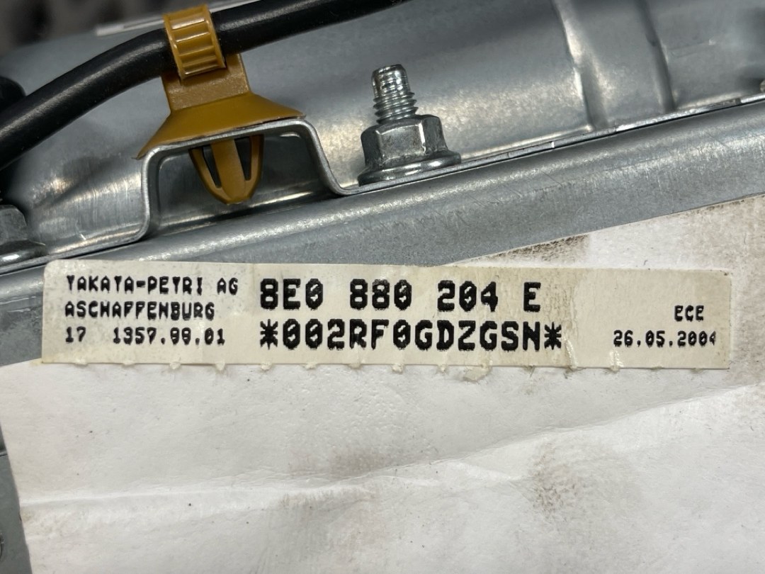 Подушка безопасности, 912 рублей, Красноярск