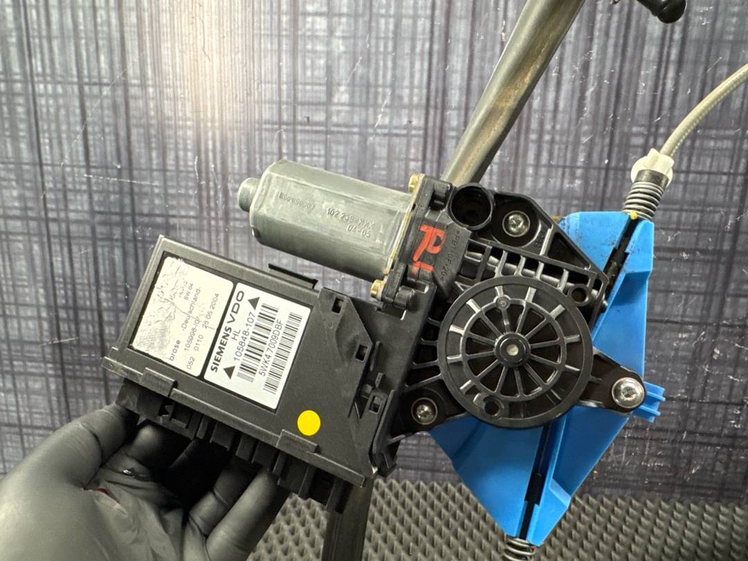 Стеклоподъемник, 1344 рублей, Красноярск