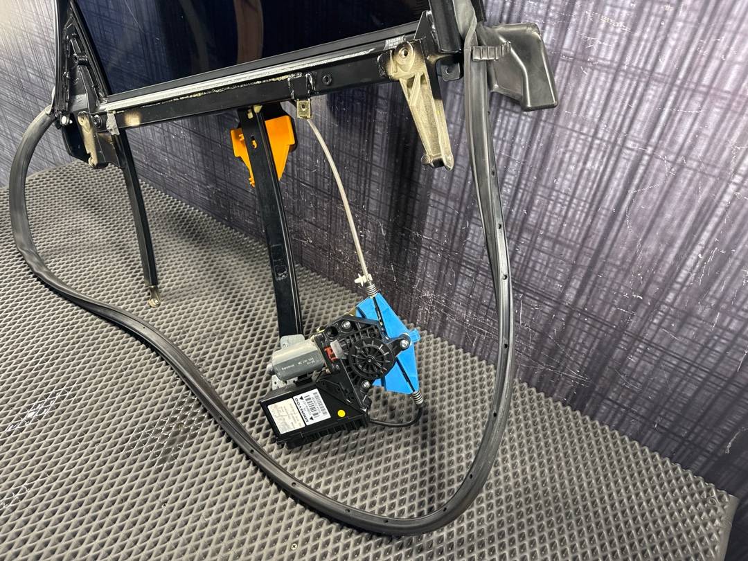 Стеклоподъемник, 1344 рублей, Красноярск