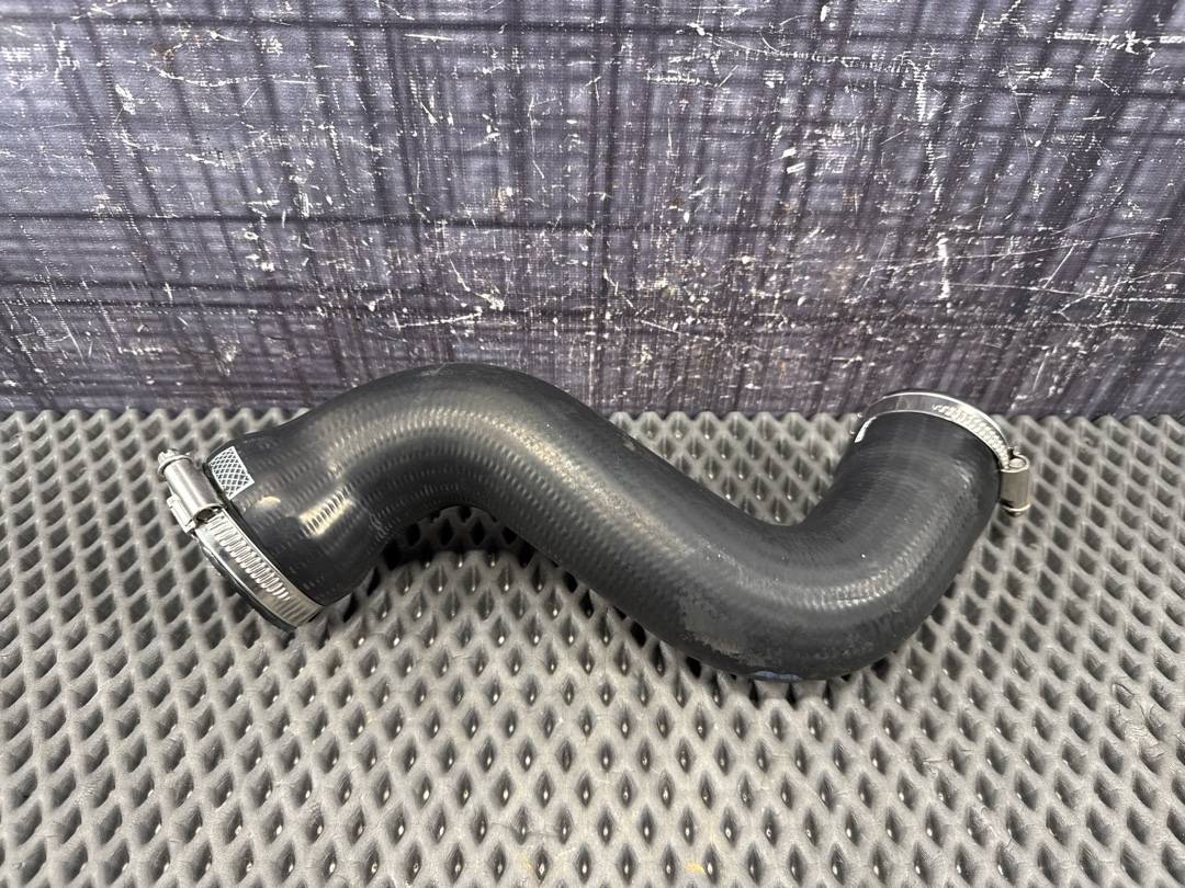 Патрубок интеркуллера, 1038 рублей, Красноярск