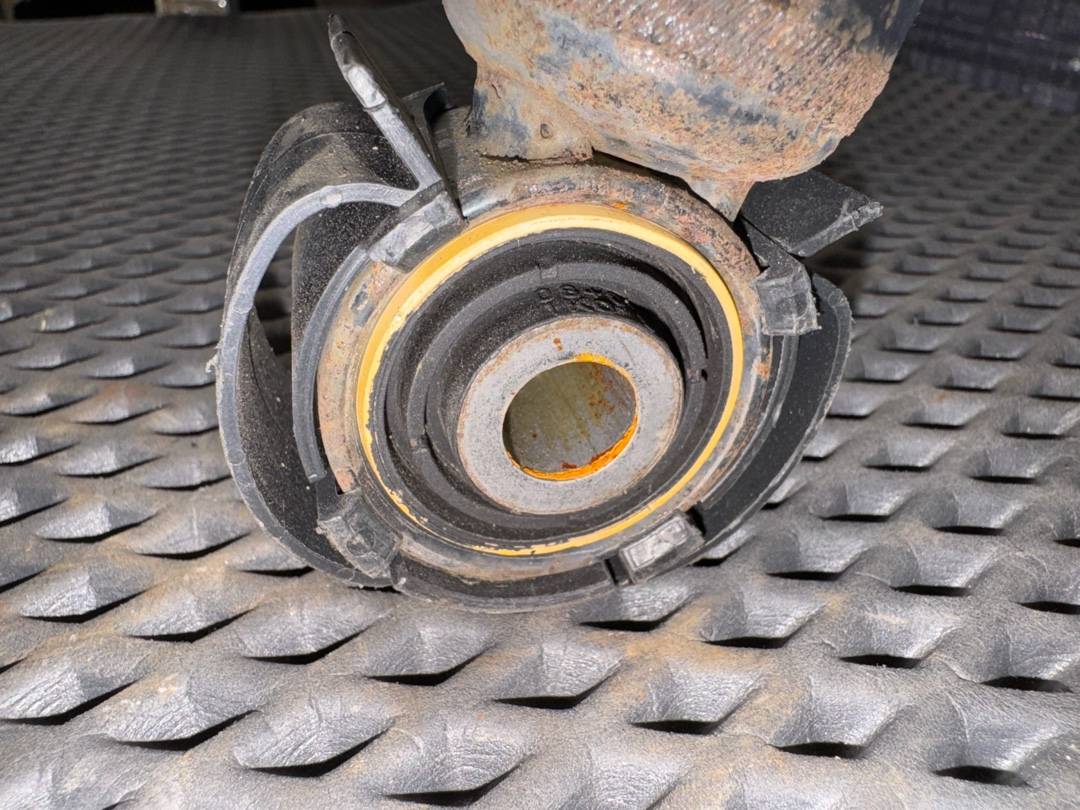 Амортизаторы, 11570 рублей, Красноярск