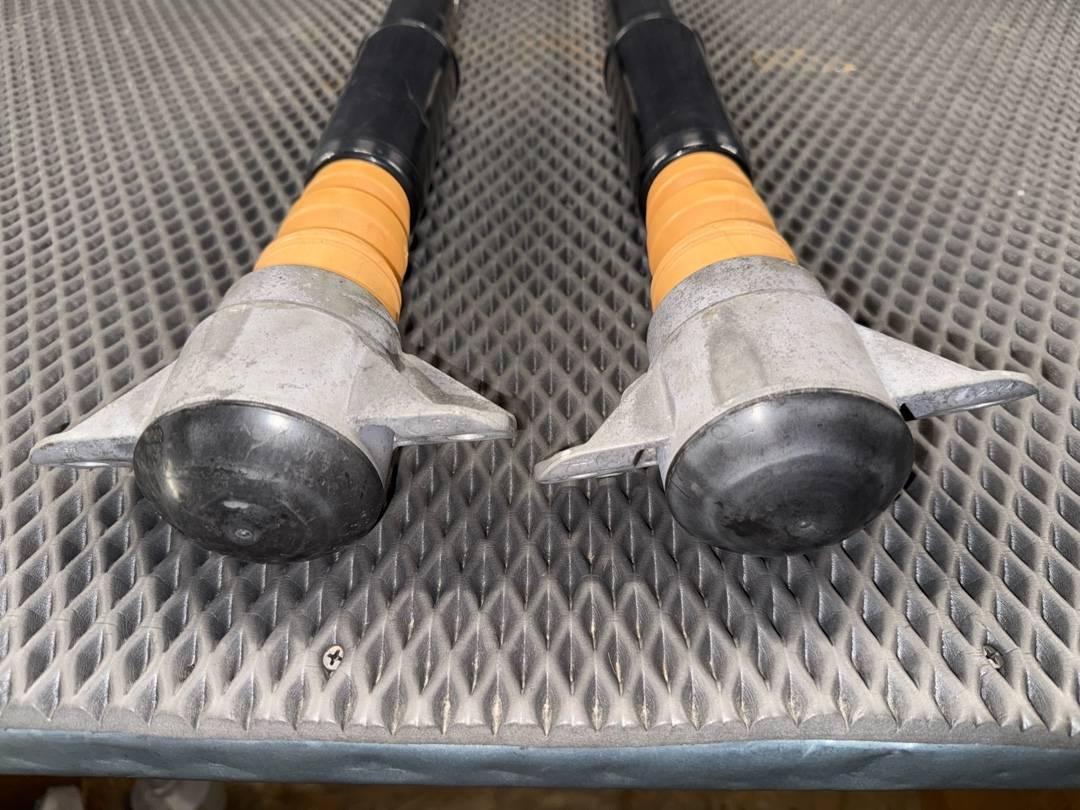 Амортизаторы, 11570 рублей, Красноярск