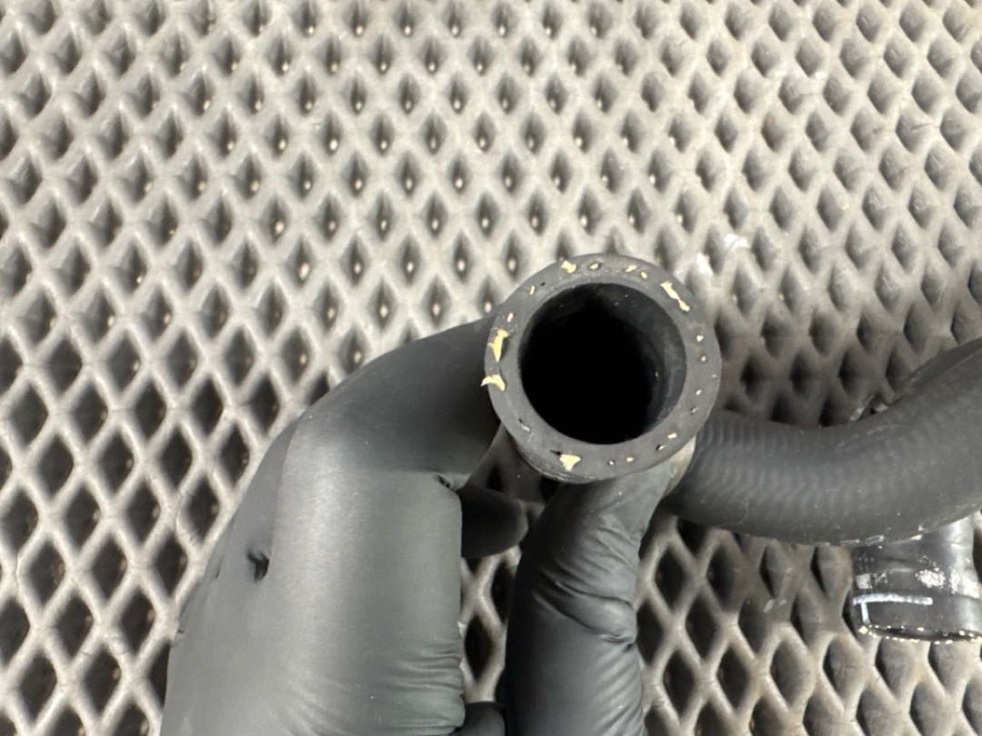 Патрубок печки, 3546 рублей, Красноярск