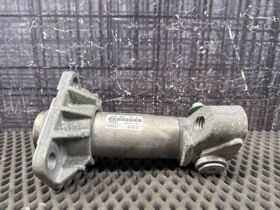 Кронштейн усилителя бампера, 978 рублей, Красноярск