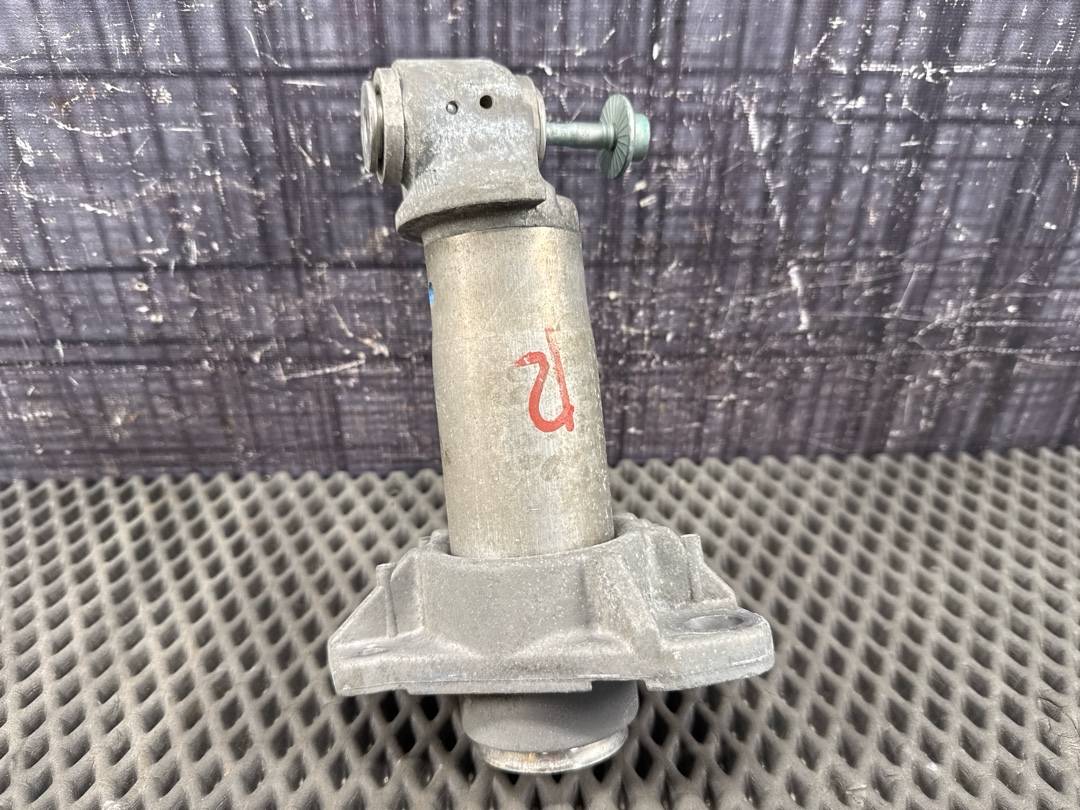 Кронштейн усилителя бампера, 978 рублей, Красноярск