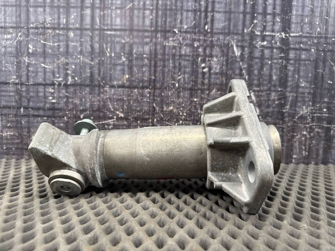 Кронштейн усилителя бампера, 978 рублей, Красноярск