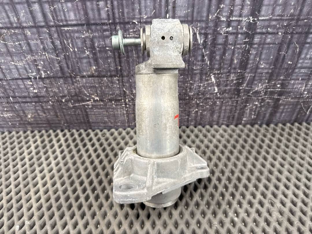 Кронштейн усилителя бампера, 978 рублей, Красноярск