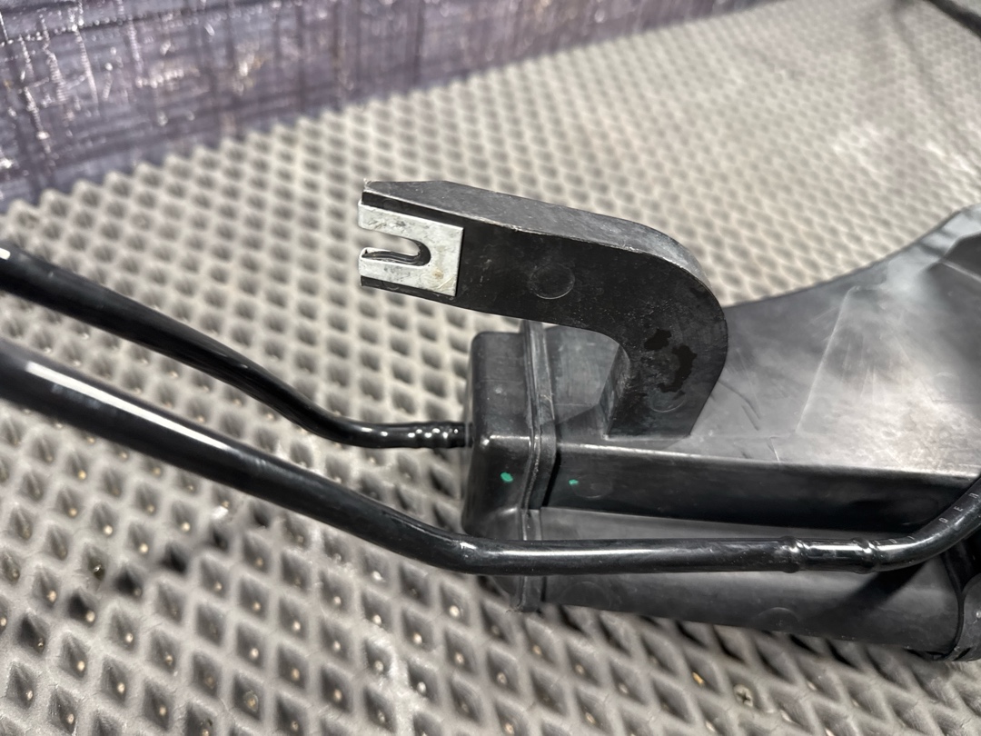 Адсорбер (фильтр паров топлива), 1776 рублей, Красноярск