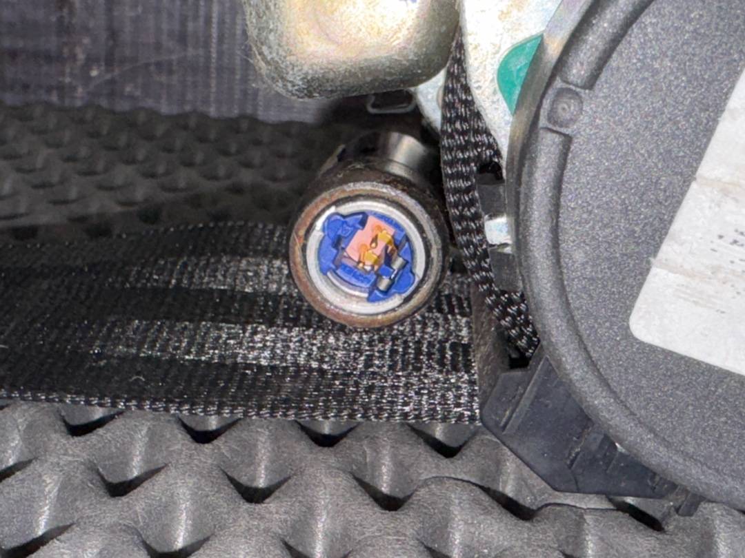 Ремень безопасности, 1608 рублей, Красноярск