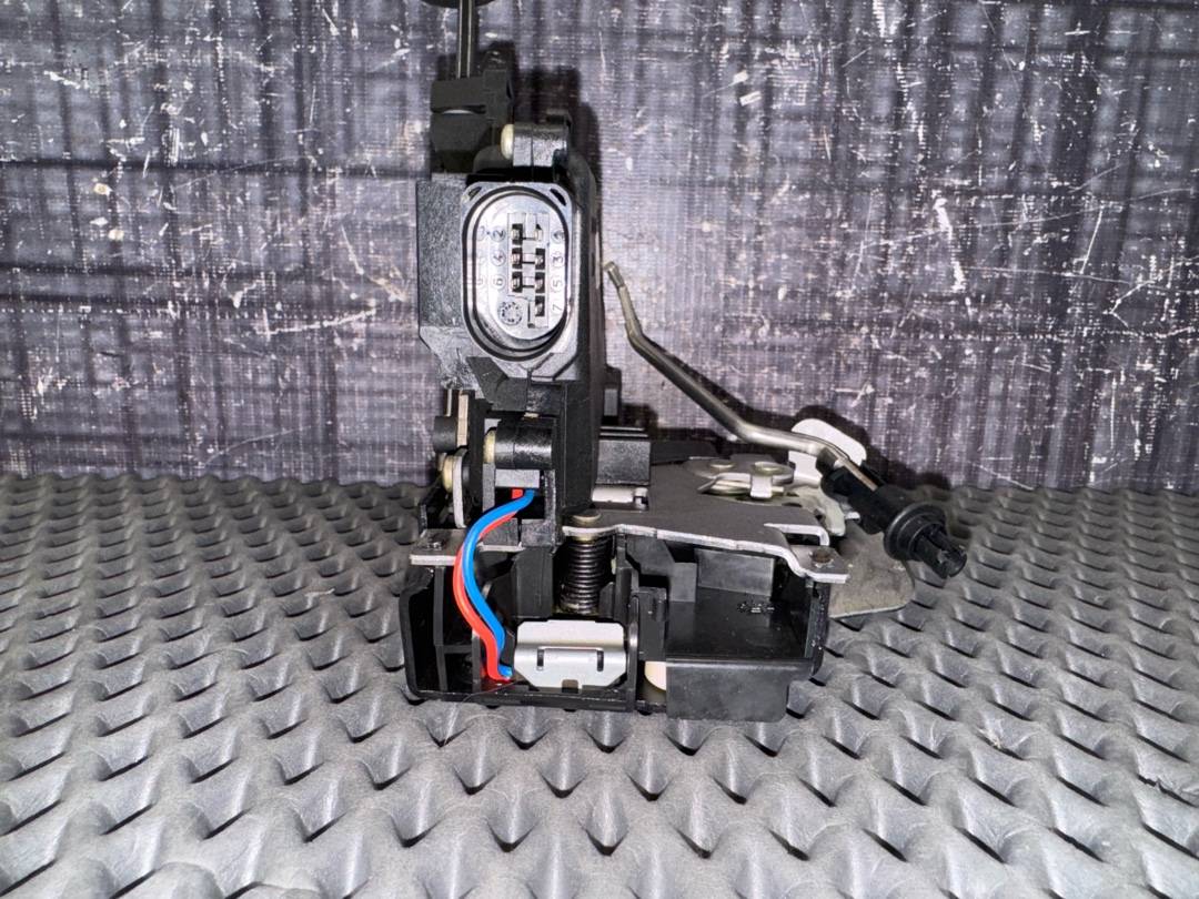 Замок двери, 1602 рублей, Красноярск