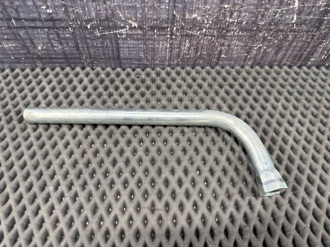 Ключ баллонный, 330 рублей, Красноярск