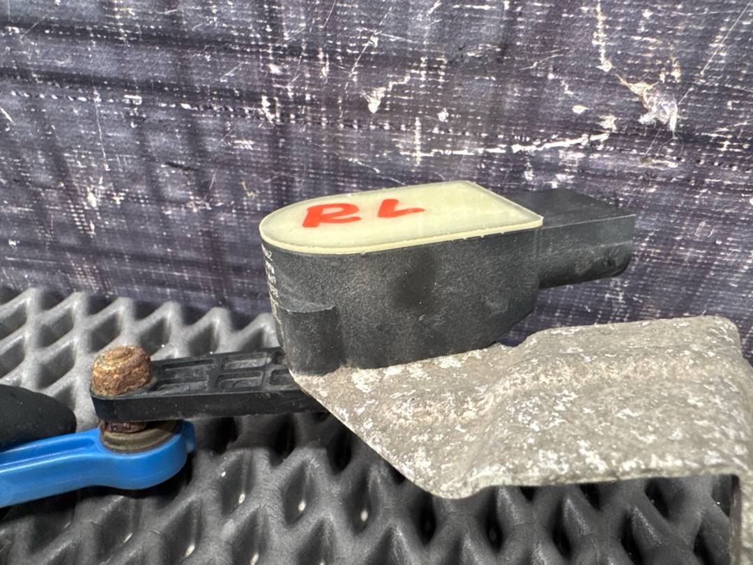 Датчик уровня подвески, 2616 рублей, Красноярск