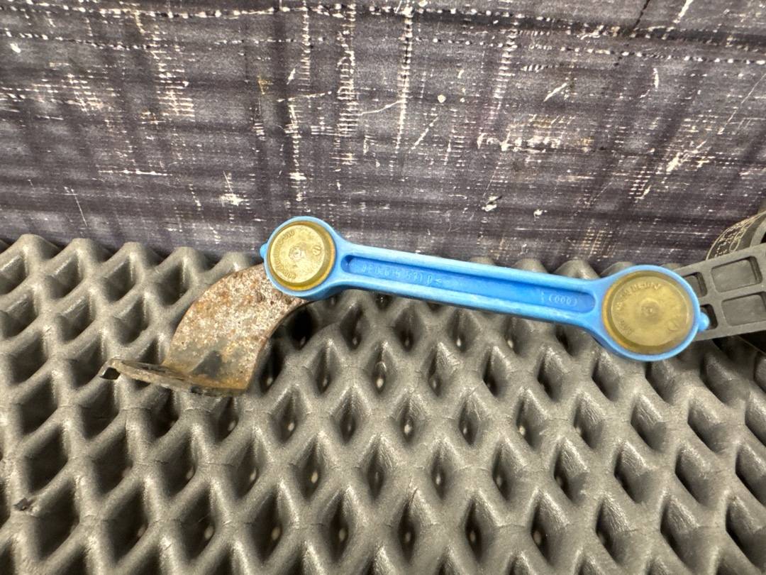 Датчик уровня подвески, 2616 рублей, Красноярск