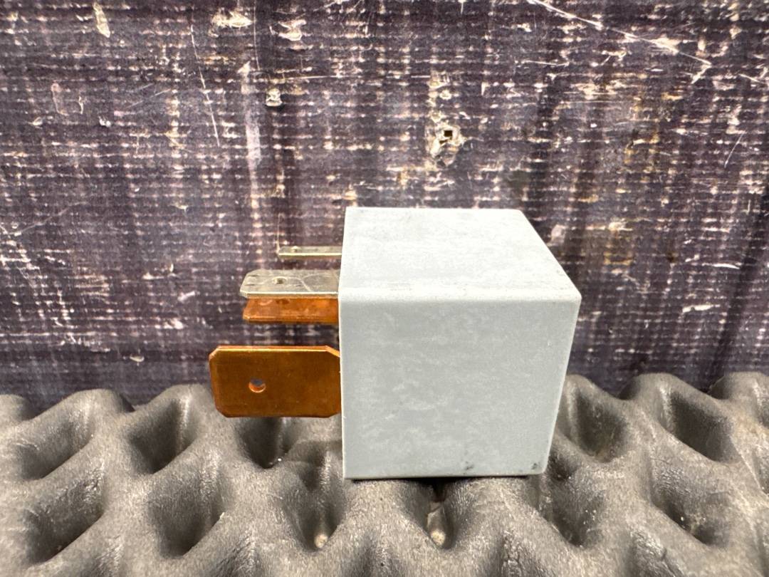 Реле, 318 рублей, Красноярск