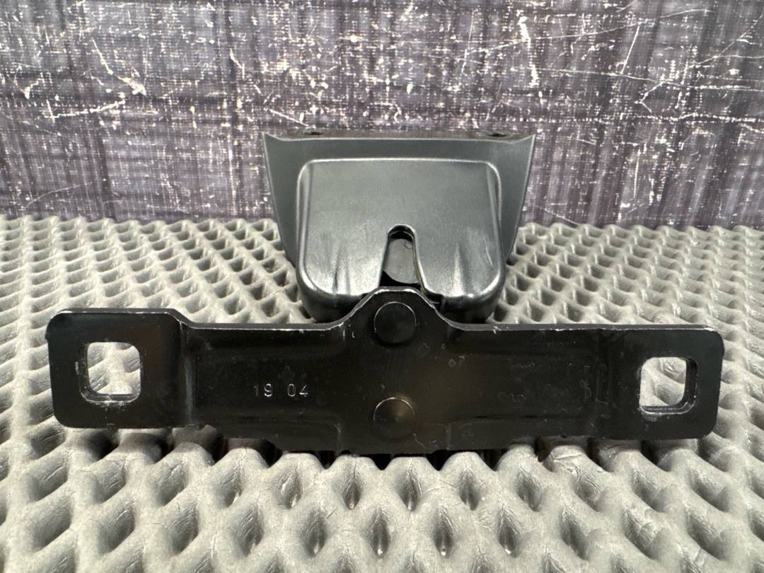 Замок крышки багажника, 1428 рублей, Красноярск