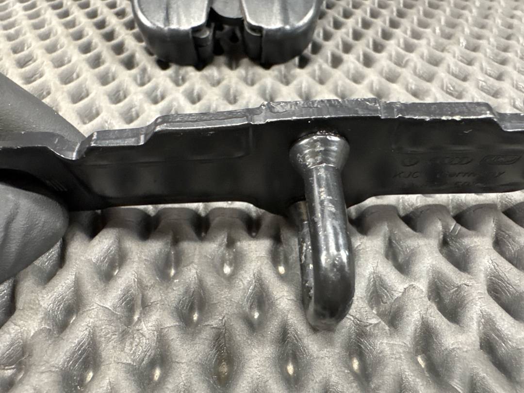 Замок крышки багажника, 1428 рублей, Красноярск