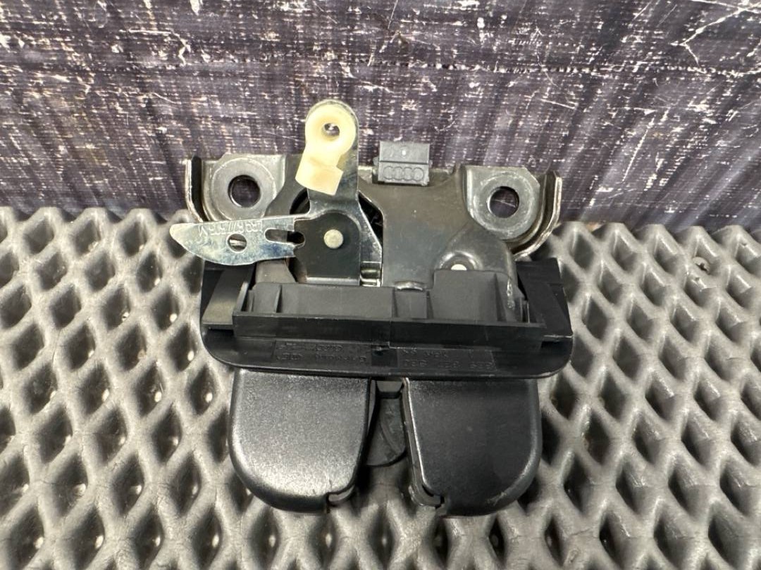 Замок крышки багажника, 1428 рублей, Красноярск