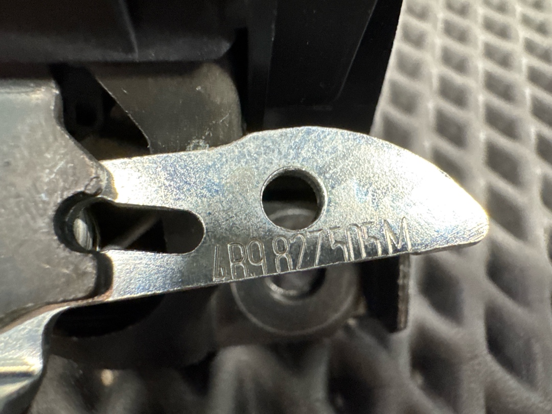 Замок крышки багажника, 1428 рублей, Красноярск