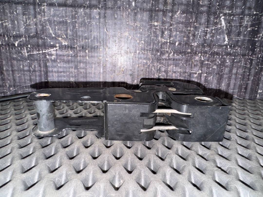 Замок капота, 1152 рублей, Красноярск