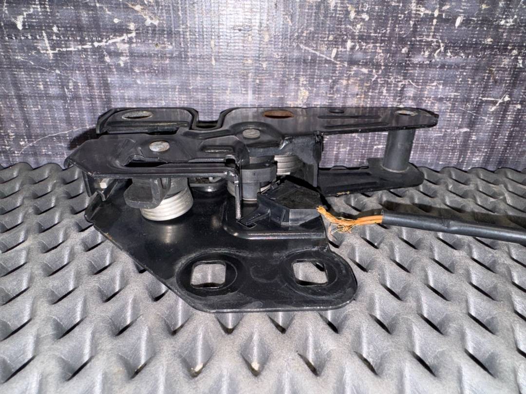 Замок капота, 1152 рублей, Красноярск