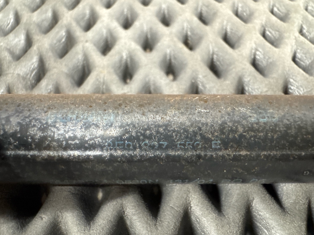 Амортизатор багажника, 390 рублей, Красноярск