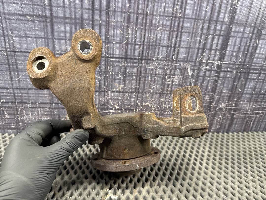 Поворотный кулак, 2292 рублей, Красноярск