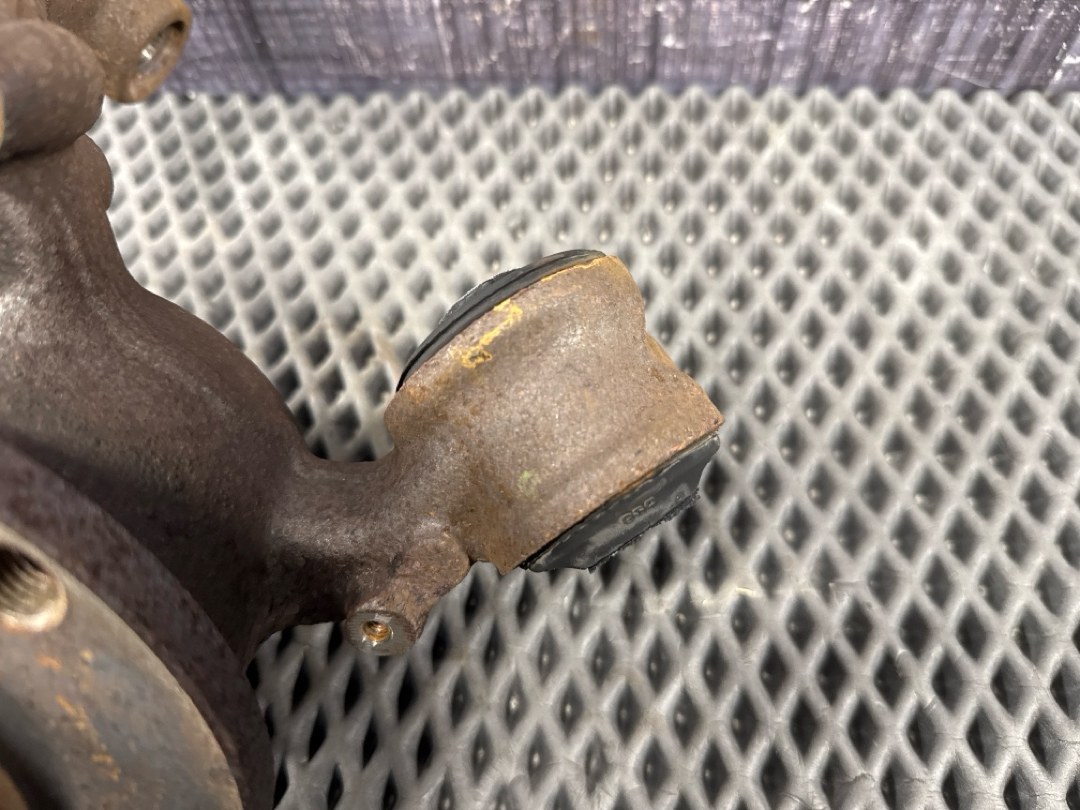 Поворотный кулак, 2292 рублей, Красноярск