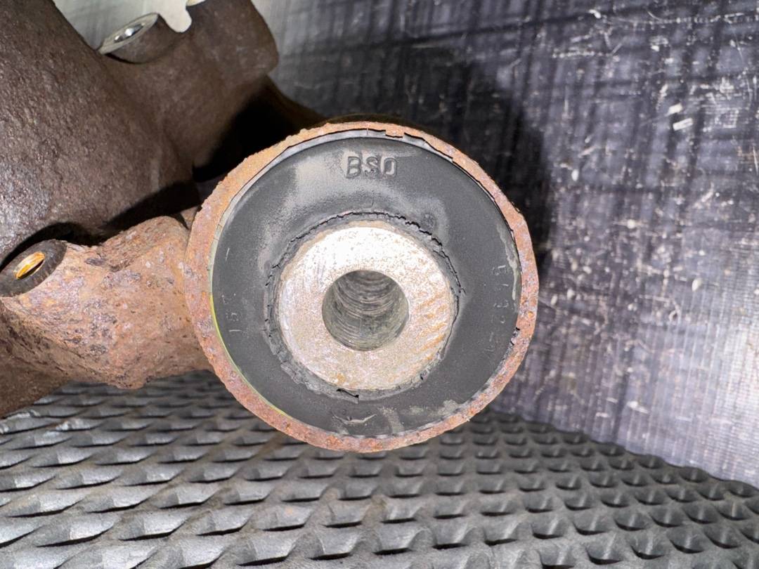 Поворотный кулак, 2292 рублей, Красноярск