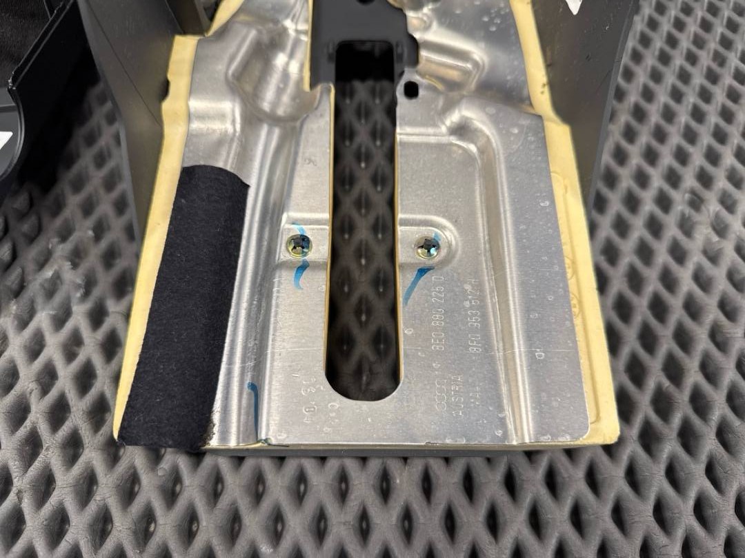 Кожух рулевой колонки, 624 рублей, Красноярск