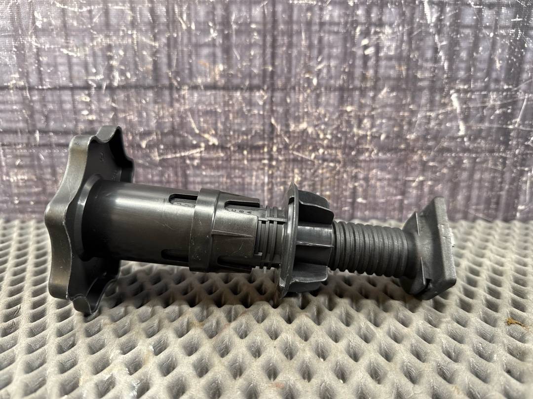 Крепление запасного колеса, 618 рублей, Красноярск