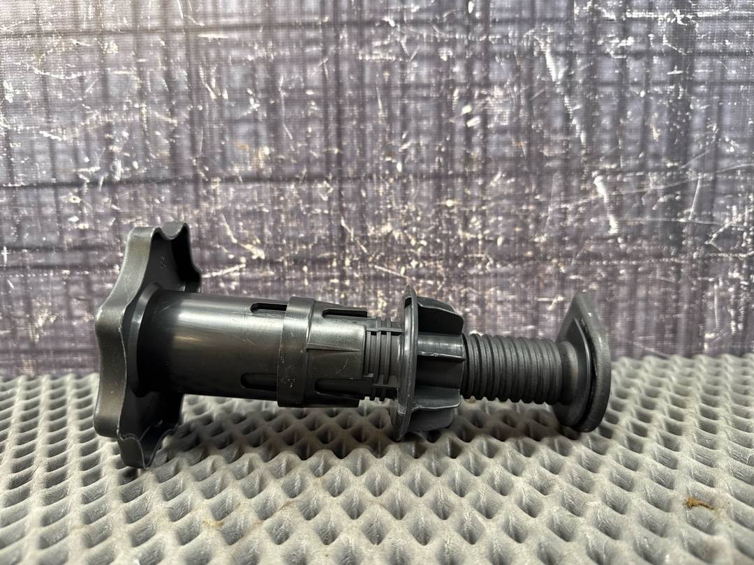 Крепление запасного колеса, 618 рублей, Красноярск