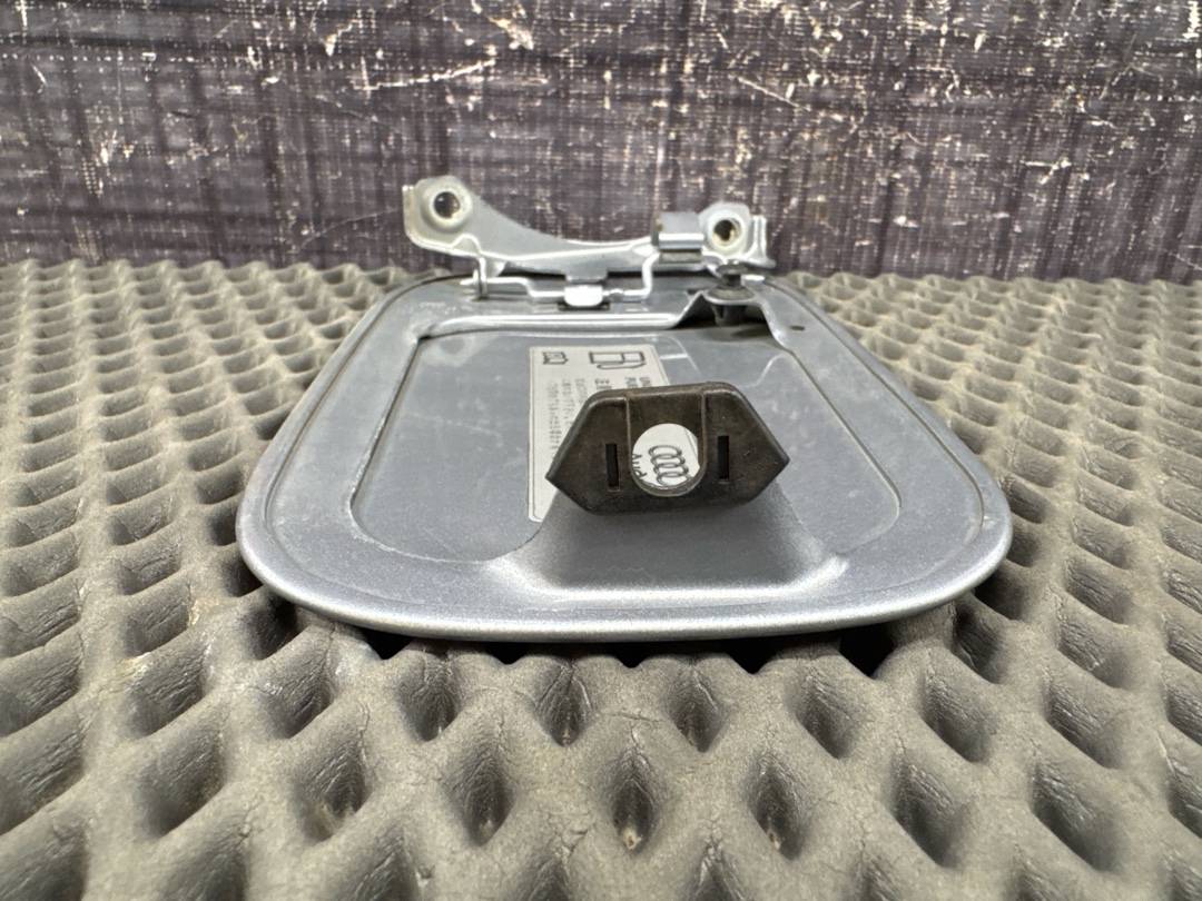 Лючок бензобака, 594 рублей, Красноярск